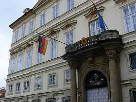  Pražské pamětihodnosti - Lobkovický palác