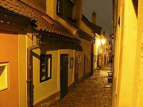  Pražské pamětihodnosti - Zlatá ulička - Pražský hrad